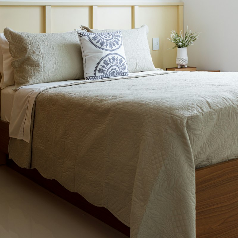 Lenjerie Satin Bej Elegance
